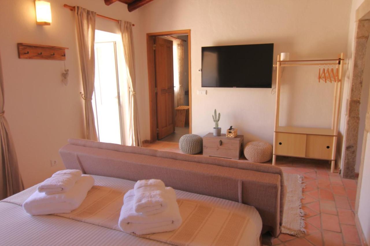 Vila Lobo Algarve Santa Barbara de Nexe Exterior photo